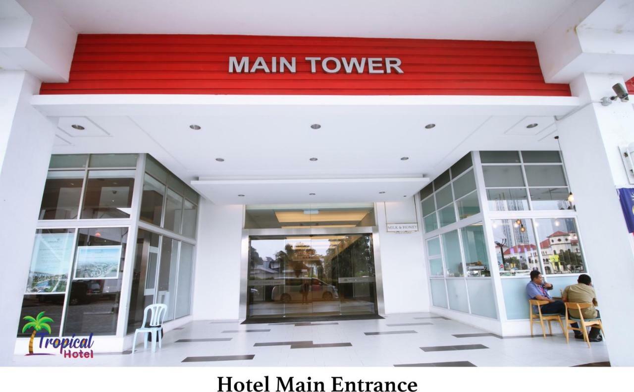 Tropical Hotel Kota Damansara Luaran gambar