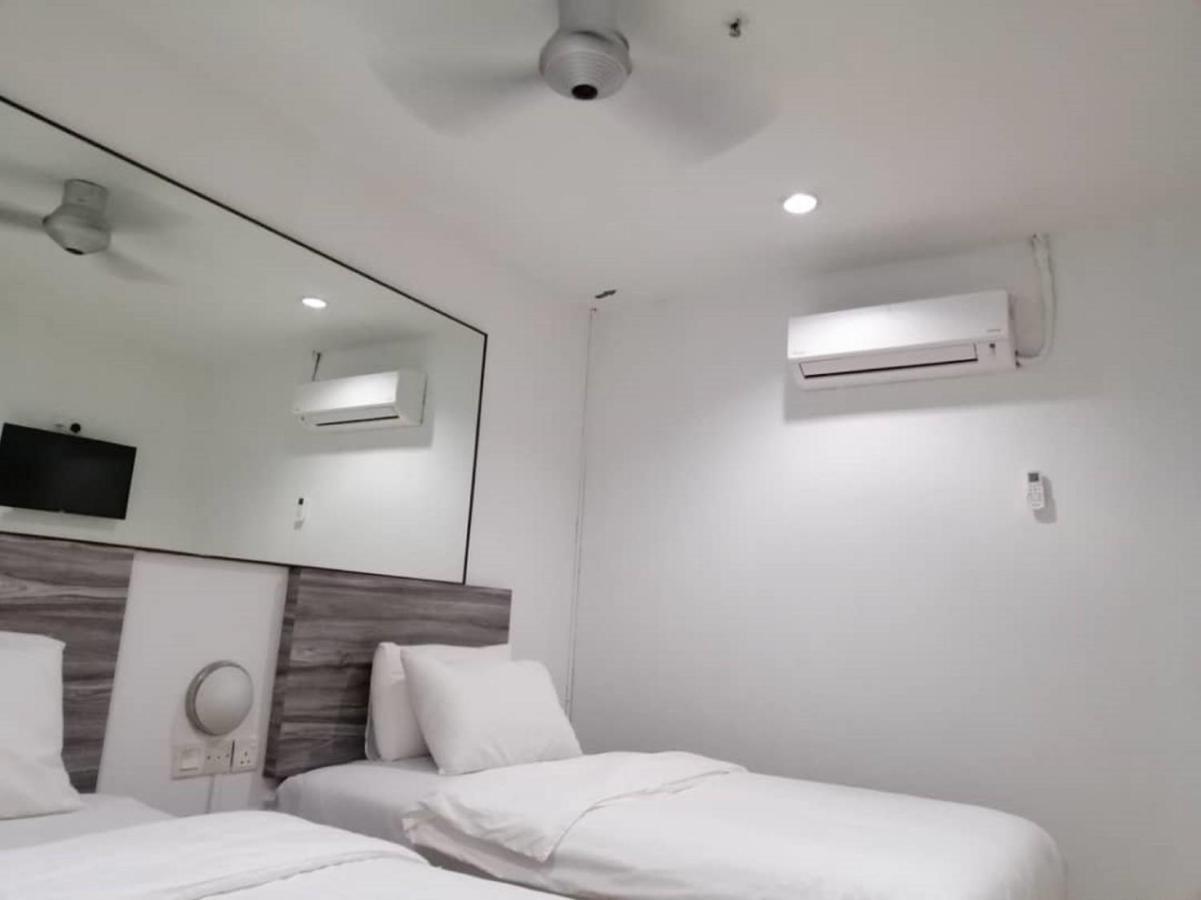 Tropical Hotel Kota Damansara Luaran gambar